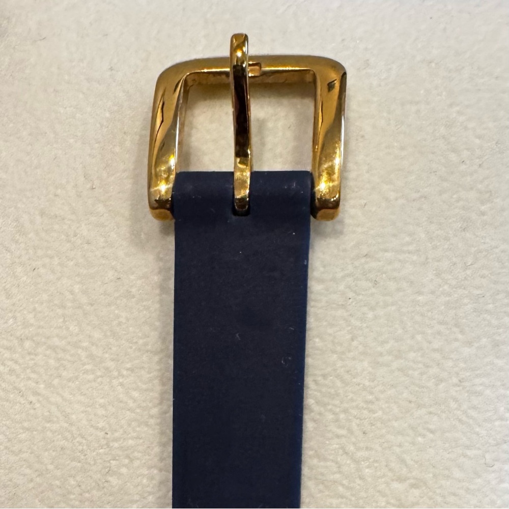kate spade women’s watch, gold tone with navy blue silicone strap - Picture 5 of 10